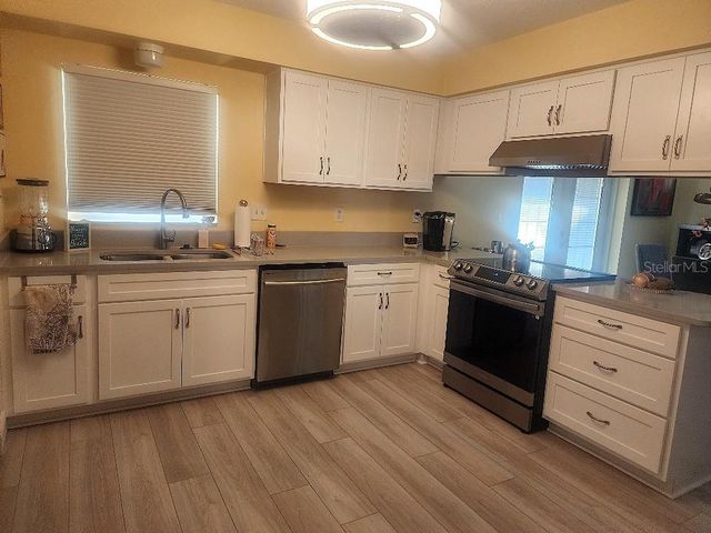 723 ELKHORN ROAD, Sun City Center, FL 33573