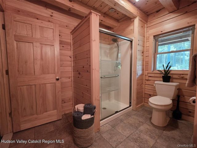 108 Eagles Ridge Way, Parksville, NY 12768
