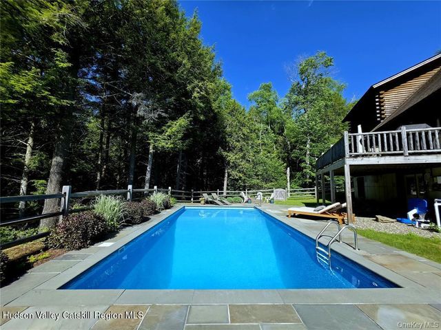 108 Eagles Ridge Way, Parksville, NY 12768