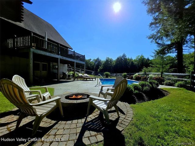108 Eagles Ridge Way, Parksville, NY 12768
