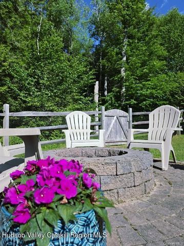 108 Eagles Ridge Way, Parksville, NY 12768
