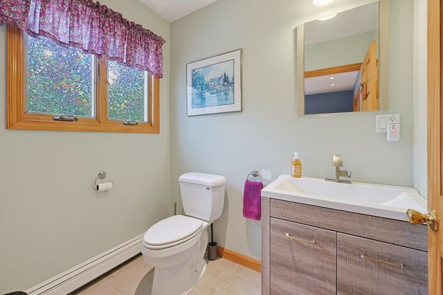 60 Precinct, Middleboro, MA 02346