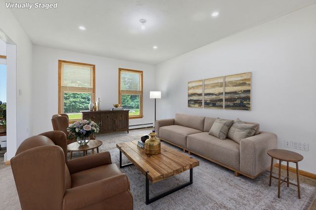60 Precinct, Middleboro, MA 02346
