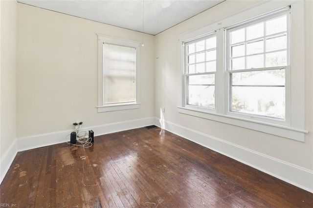 210 S Main ST, Suffolk, VA 23434