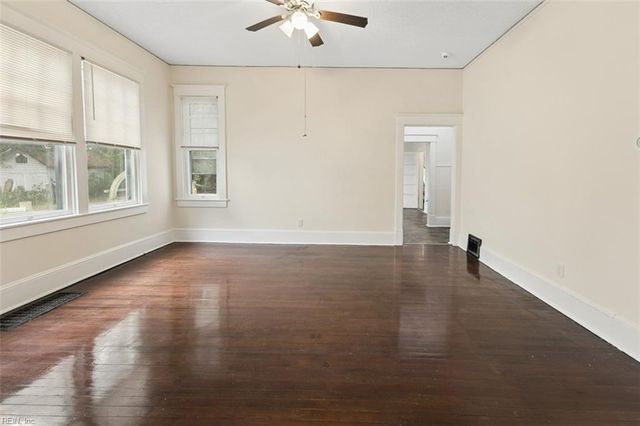 210 S Main ST, Suffolk, VA 23434