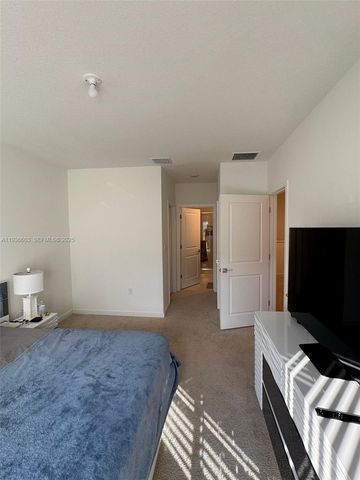 141 NE 13th Ter, Homestead, FL 33033