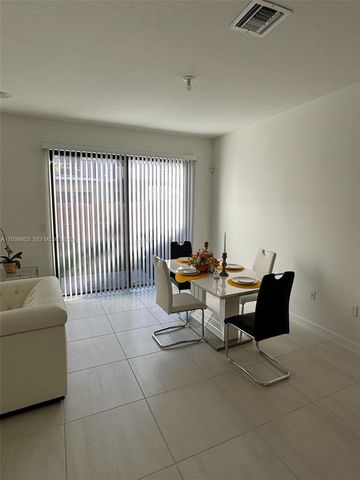 141 NE 13th Ter, Homestead, FL 33033