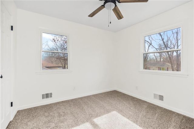 9306 E 81st Street, Raytown, MO 64138