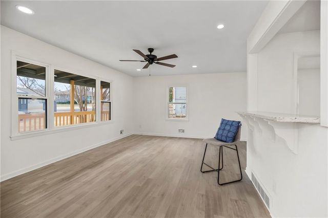 9306 E 81st Street, Raytown, MO 64138