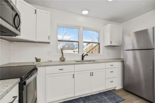 9306 E 81st Street, Raytown, MO 64138