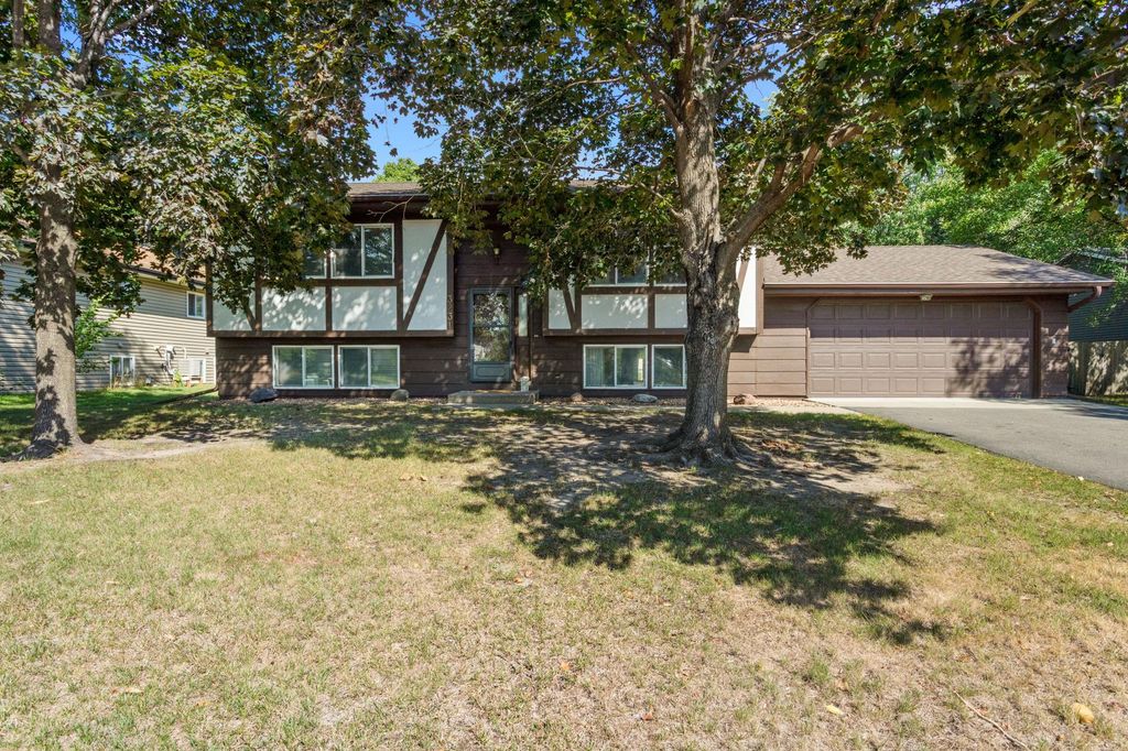 3231 116th Lane NW, Coon Rapids, MN 55433 — exterior
