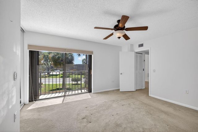 3501 35th Way, West Palm Beach, FL 33407