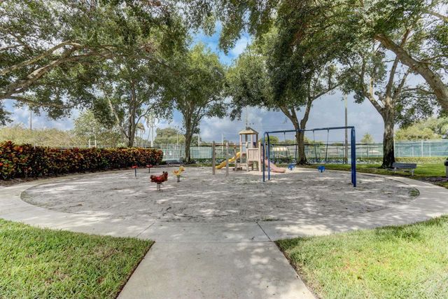 3501 35th Way, West Palm Beach, FL 33407