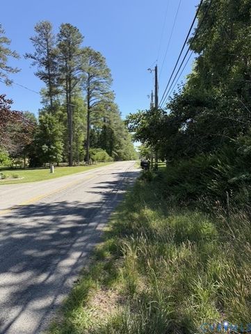 11501 Elmont Rd, Ashland, VA 23005