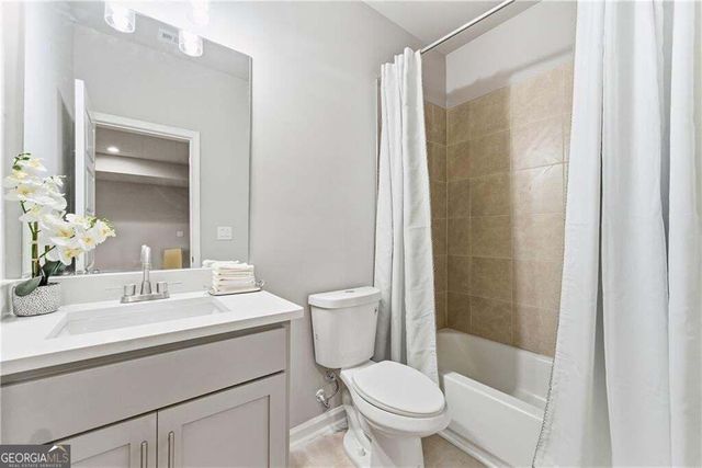 3374 Sarah Trail 7, Decatur, GA 30032