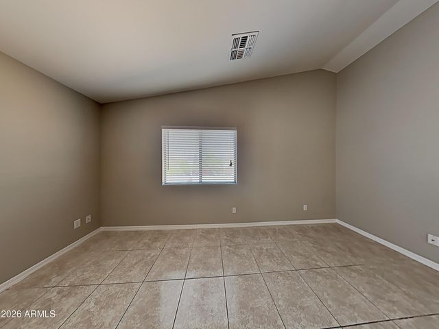 11218 W MARIPOSA Drive, Phoenix, AZ 85037