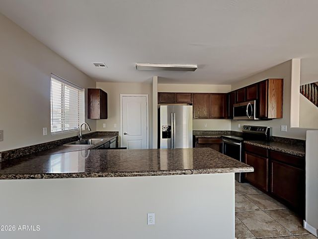 11218 W MARIPOSA Drive, Phoenix, AZ 85037