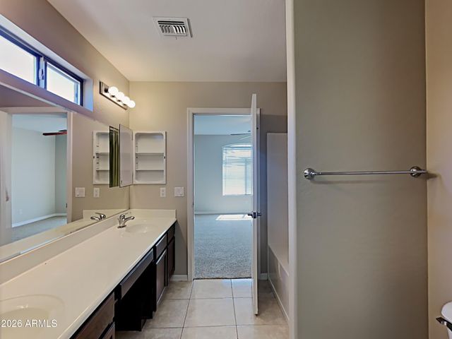 11218 W MARIPOSA Drive, Phoenix, AZ 85037