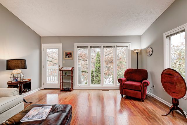 3305 Bay Point Drive, Indianapolis, IN 46240