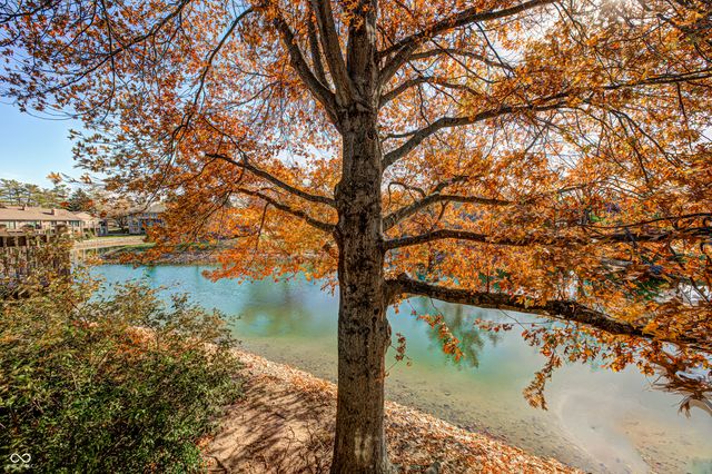 3305 Bay Point Drive, Indianapolis, IN 46240