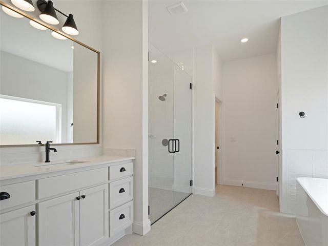 7804 NW 162nd Street, Oklahoma City, OK 73013