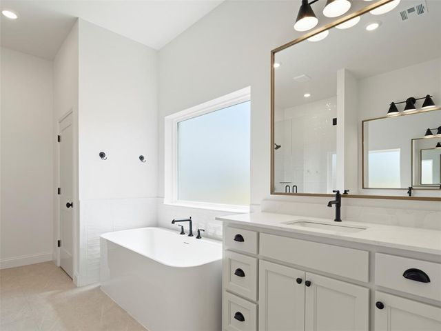 7804 NW 162nd Street, Oklahoma City, OK 73013