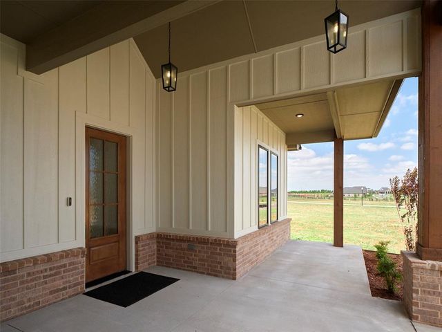 7804 NW 162nd Street, Oklahoma City, OK 73013