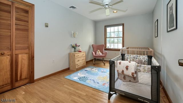 18 Maple Rd, Ringwood Boro, NJ 07456