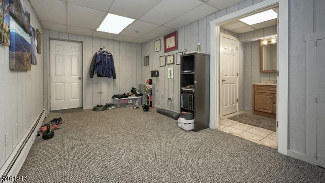 18 Maple Rd, Ringwood Boro, NJ 07456
