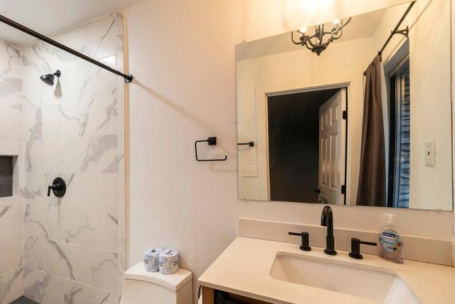 1707 Deerfield DR, Austin, TX 78741