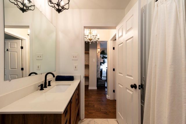 1707 Deerfield DR, Austin, TX 78741