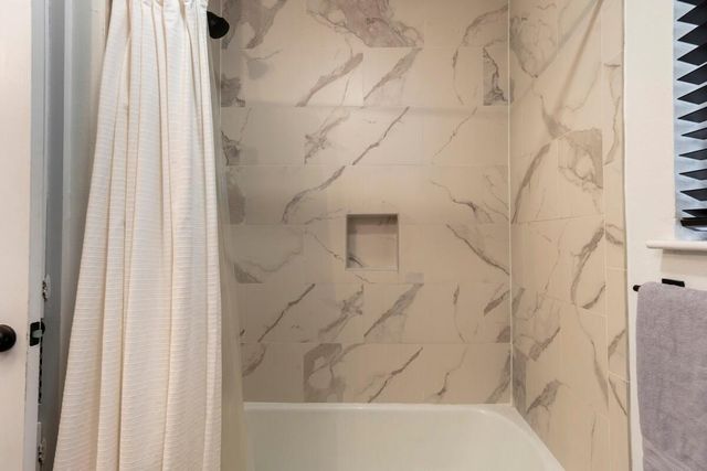 1707 Deerfield DR, Austin, TX 78741