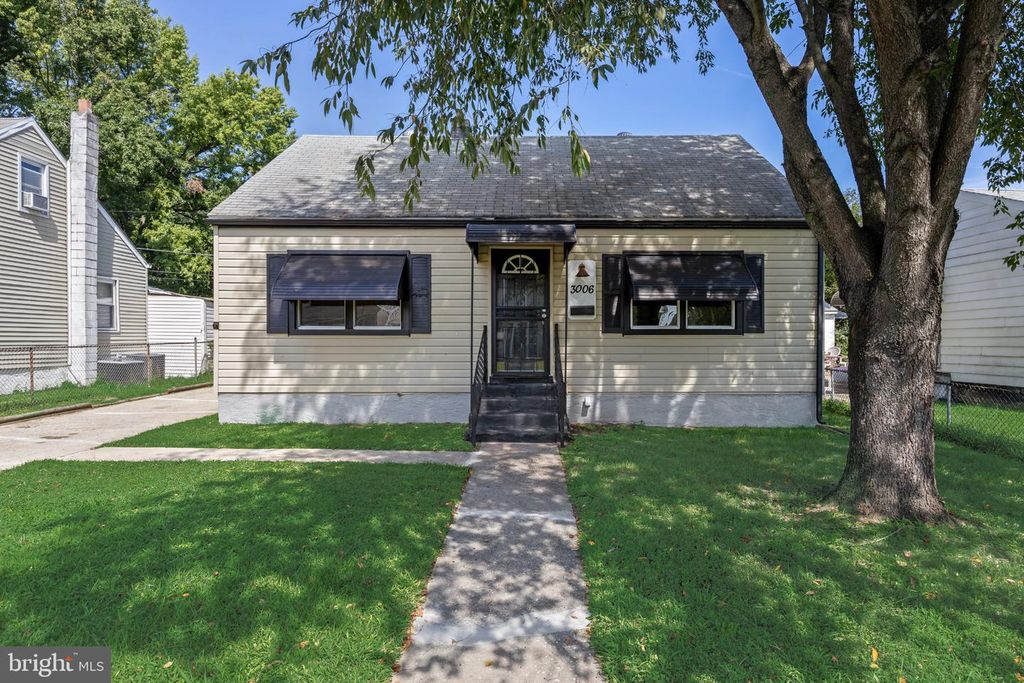3006 CARTER AVE, CHESTER, PA 19013 — exterior