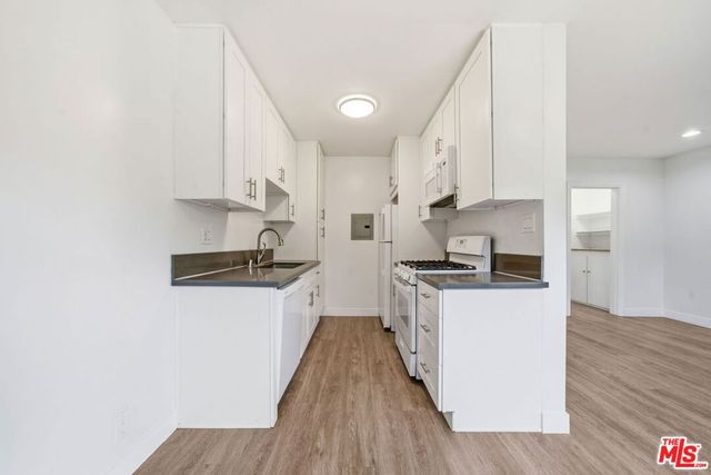 2636 Kansas Avenue 6, Santa Monica, CA 90404