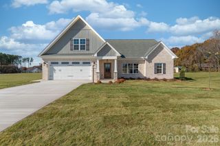 178 Sandpiper Drive 13, Lexington, NC 27295
