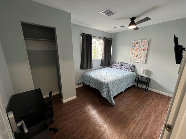 1005 Bank Drive, Houston, TX 77547