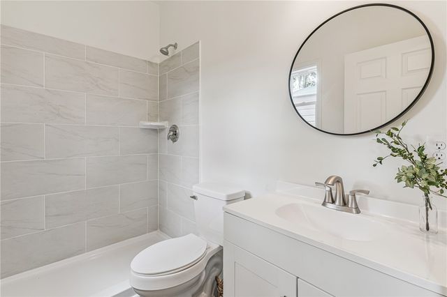 1013 Elbert Street, Darien, GA 31305