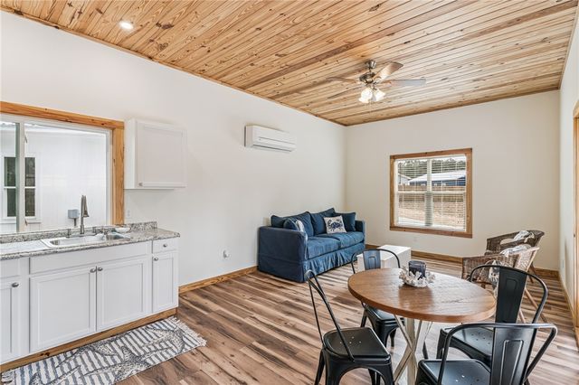 1013 Elbert Street, Darien, GA 31305