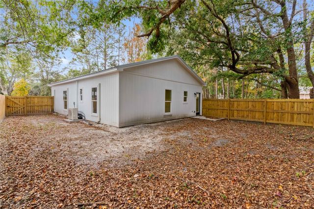 1013 Elbert Street, Darien, GA 31305