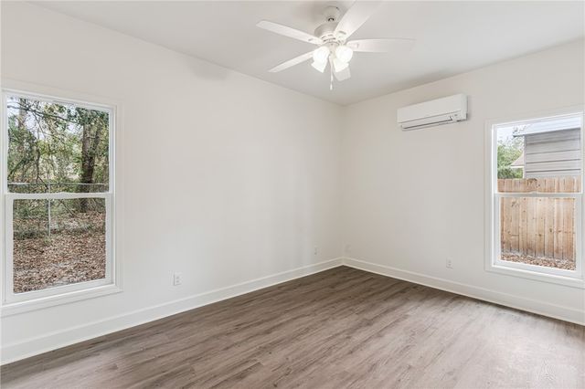 1013 Elbert Street, Darien, GA 31305