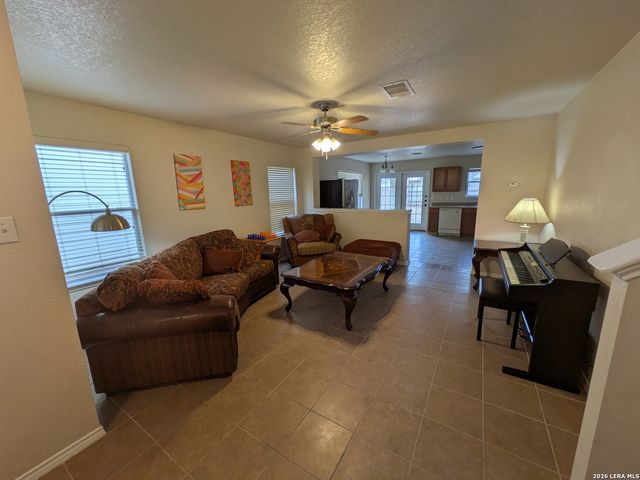 119 Adelaide Oaks, San Antonio, TX 78249