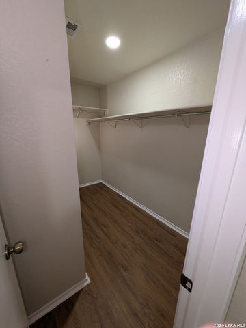 119 Adelaide Oaks, San Antonio, TX 78249