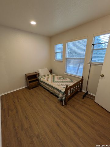 119 Adelaide Oaks, San Antonio, TX 78249