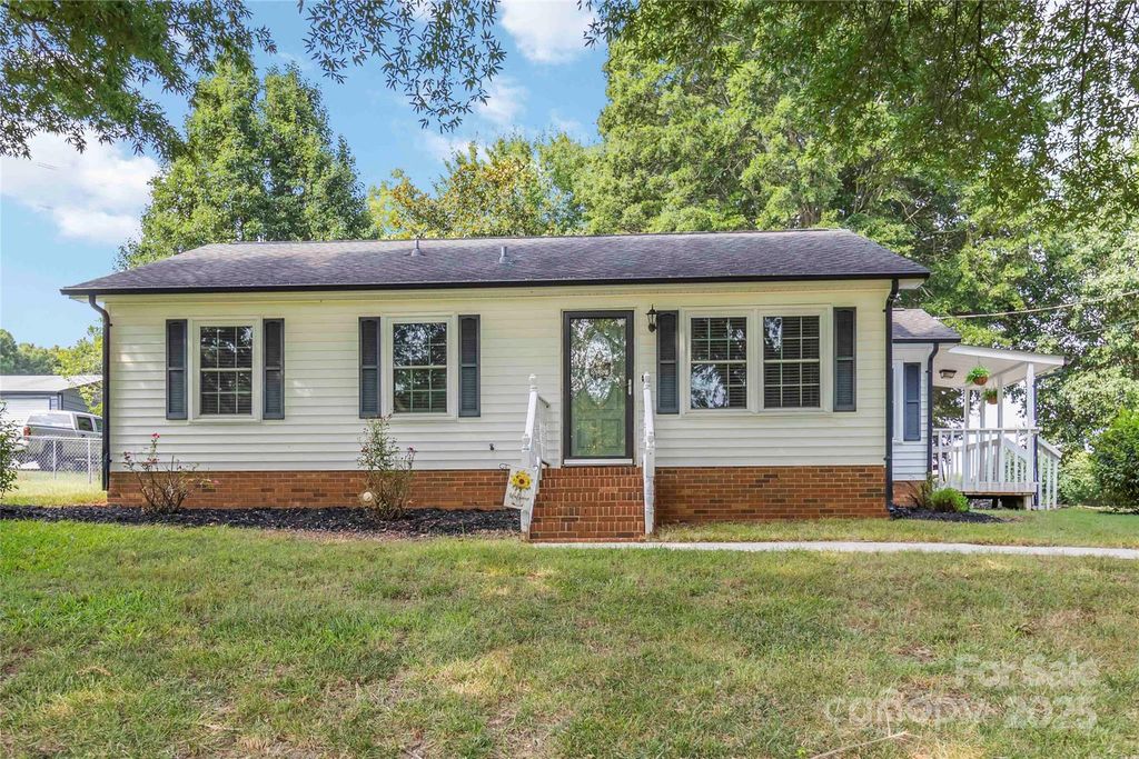 5815 Griffith Road, Monroe, NC 28112