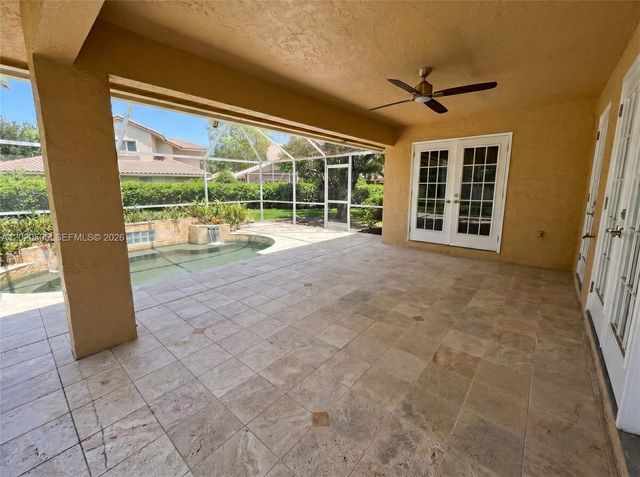 2125 Harbor Way, Weston, FL 33326