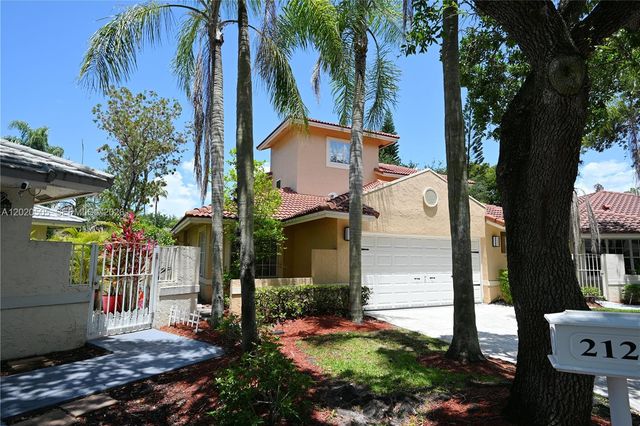 2125 Harbor Way, Weston, FL 33326