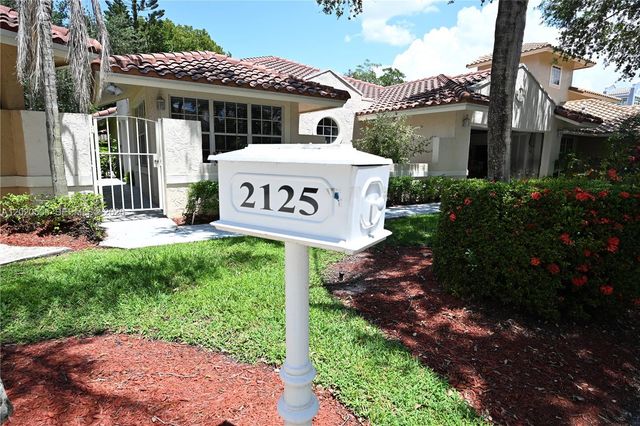 2125 Harbor Way, Weston, FL 33326
