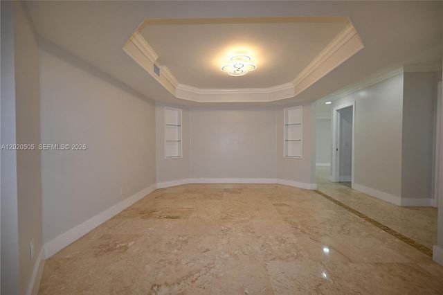 2125 Harbor Way, Weston, FL 33326