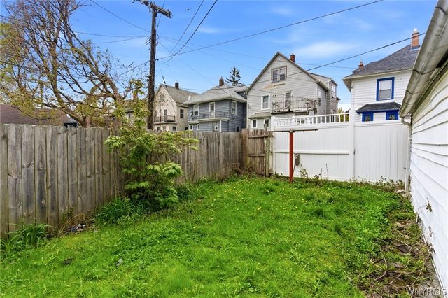 208 Loring Avenue, Buffalo, NY 14214