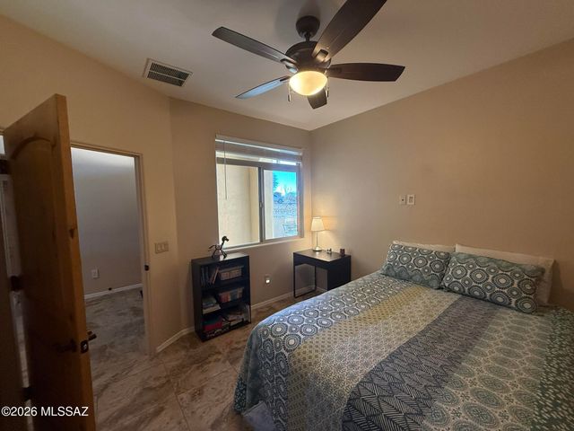 140 N Westview Drive, Vail, AZ 85641